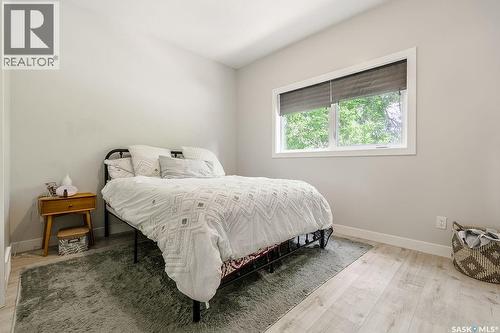 1539 E Avenue N, Saskatoon, SK 