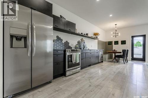 1539 E Avenue N, Saskatoon, SK 