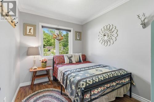 8 Lakeview Crescent, Mckellar, ON - Indoor Photo Showing Bedroom