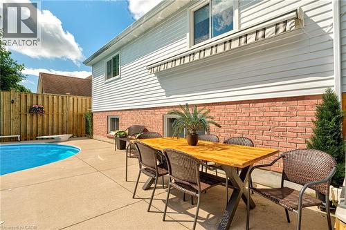 479 Timbercroft Crescent, Waterloo, ON 