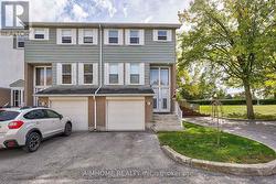 1692 JOHN STREET  Markham, ON L3T 1Y9