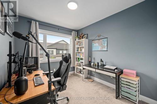 302 - 360 Quarter Town Line, Tillsonburg, ON 