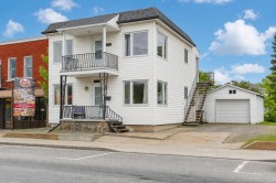 1170  - 1172 Av. de Grand-Mère  Shawinigan, QC G9T 2J3