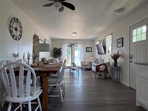 6 Beach Road, Langruth, MB 