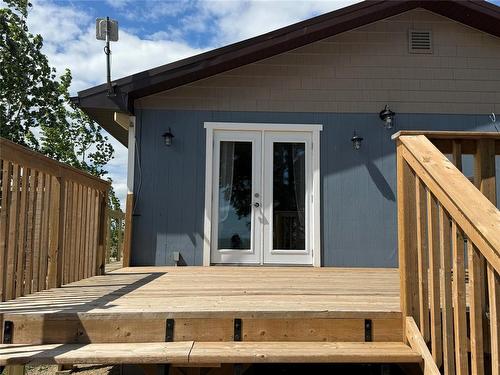 6 Beach Road, Langruth, MB 