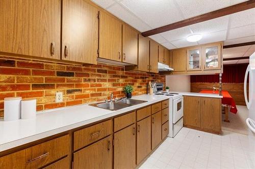 6 Cabot Cr, Winnipeg, MB 
