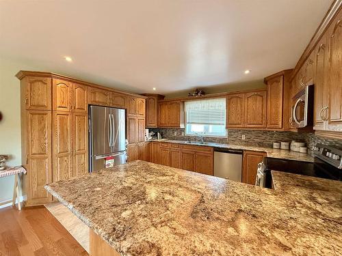 547 Fireweed Bay, Thunder Bay, ON 