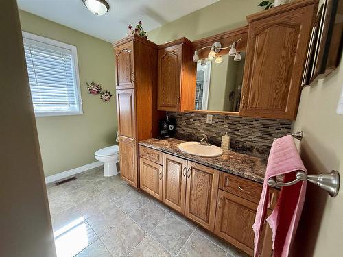 547 Fireweed Bay, Thunder Bay, ON 