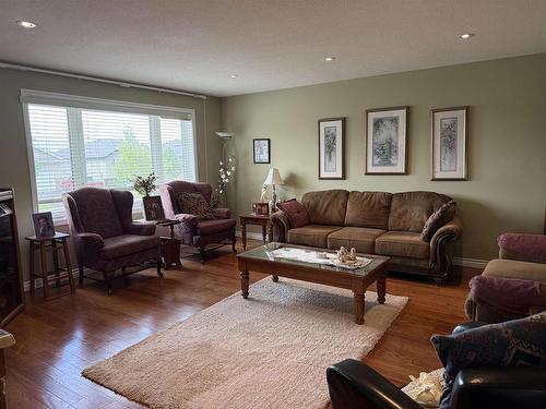 547 Fireweed Bay, Thunder Bay, ON 