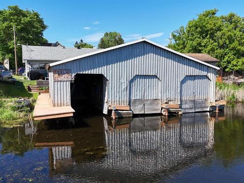 817 Second St S, Kenora, ON 
