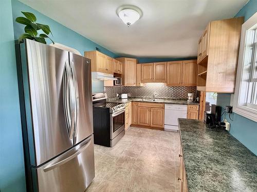 817 Second St S, Kenora, ON 