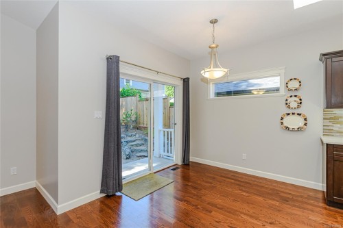 5888 Stonehaven Dr, Duncan, BC 