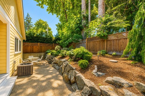 5888 Stonehaven Dr, Duncan, BC 