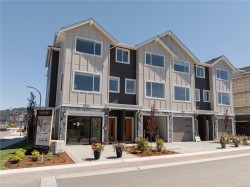 2864 Apex Close Langford, BC V9B 7H1