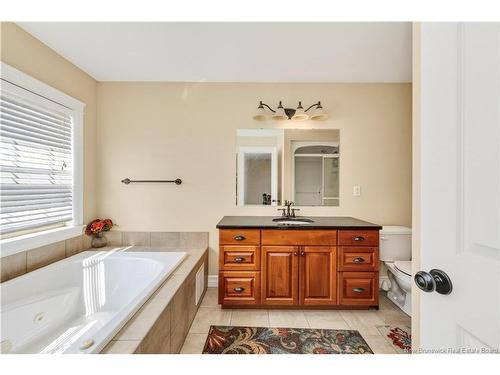 24 Edison, Riverview, NB 