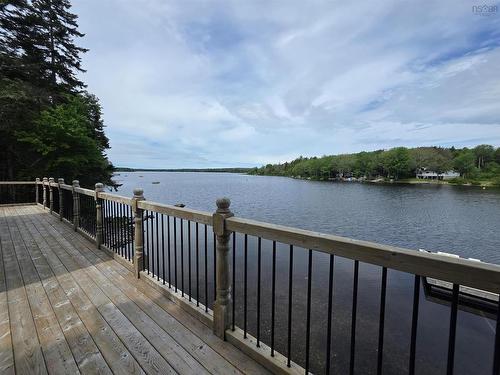 31 Lake Shore Drive, North Range, NS 