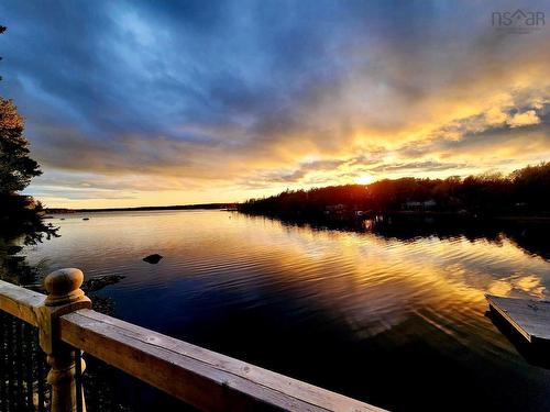 31 Lake Shore Drive, North Range, NS 