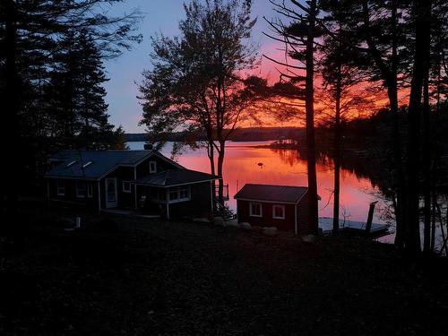 31 Lake Shore Drive, North Range, NS 