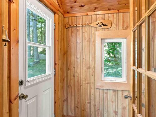 31 Lake Shore Drive, North Range, NS 