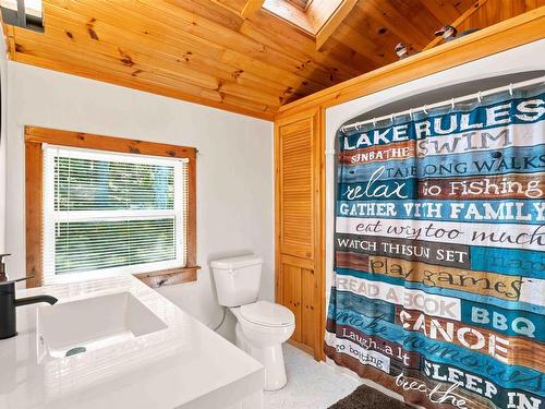 31 Lake Shore Drive, North Range, NS 