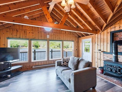 31 Lake Shore Drive, North Range, NS 