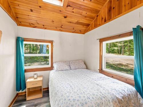 31 Lake Shore Drive, North Range, NS 