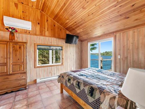 31 Lake Shore Drive, North Range, NS 