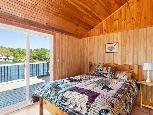 31 Lake Shore Drive, North Range, NS 