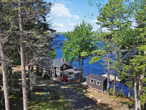 31 Lake Shore Drive, North Range, NS 