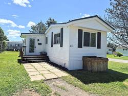 25 Brentwood Estates  Amherst, NS B4H 4G5