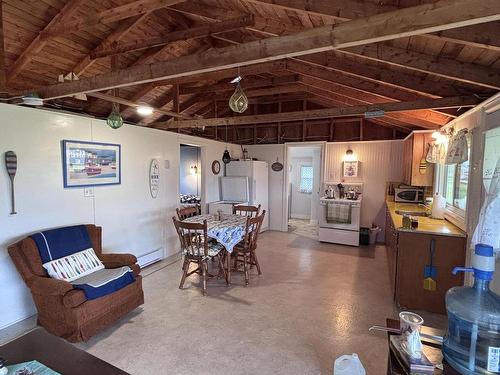 11 Douglas Crescent, Marshville, NS 