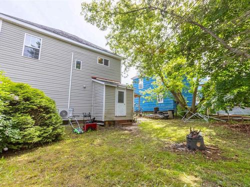 35 Hickman Street, Amherst, NS 