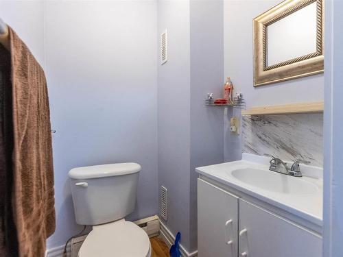 35 Hickman Street, Amherst, NS 