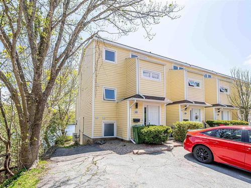 481 Shore Drive, Bedford, NS 