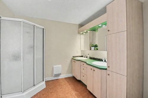 Salle de bains - 471 Av. Murdoch, Rouyn-Noranda, QC 