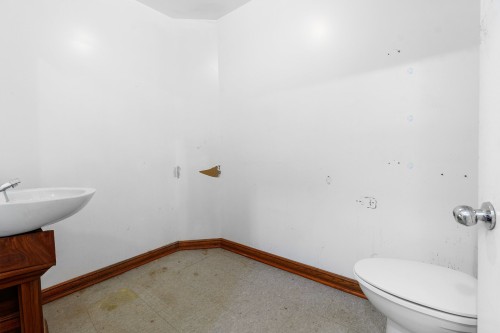 Salle de bains - 306 Rue Main, Shawville, QC 