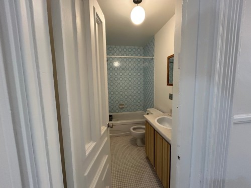 Salle de bains - 2223 Rue St-Jacques, Montréal (Le Sud-Ouest), QC 