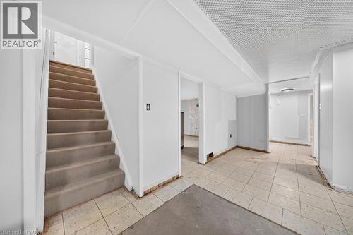 662 Montego Crescent, Burlington, ON 