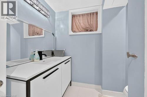 662 Montego Crescent, Burlington, ON 