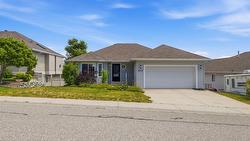 2272 Shannon Hills Drive  West Kelowna, BC V4T 2P1