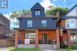 11 HOLTON AVENUE N  Hamilton, ON L8L 6H3