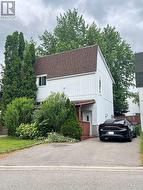 8 GRAND RIVER COURT Brampton, ON L6S 2J8