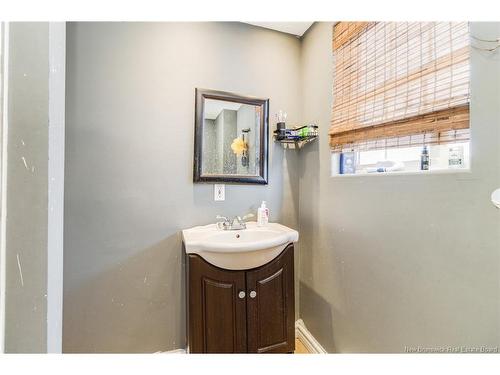 490 Golf St, Bathurst, NB 