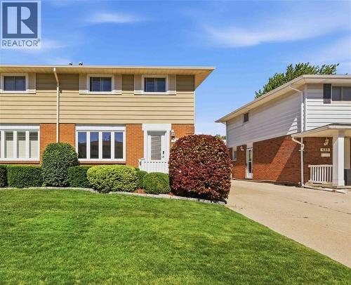 637 ROGER STREET  Sarnia, ON N7S 4A5