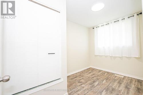 77 Overlea Drive, Kitchener, ON 