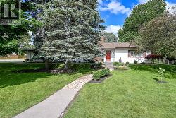 511 FIDDLER'S GREEN Road  Ancaster, ON L9G 1X3