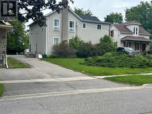 292/278 WILLIAM STREET E  Oshawa (O'Neill), ON L1G 1K8