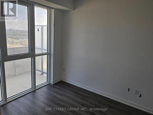 1611 - 28 Interchange Way, Vaughan, ON 
