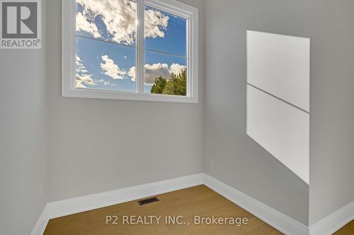 50 Newton Reed Crescent, Uxbridge, ON 