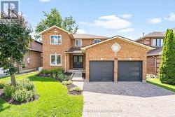 186 FERNDALE DRIVE S  Barrie, ON L4N 8A1